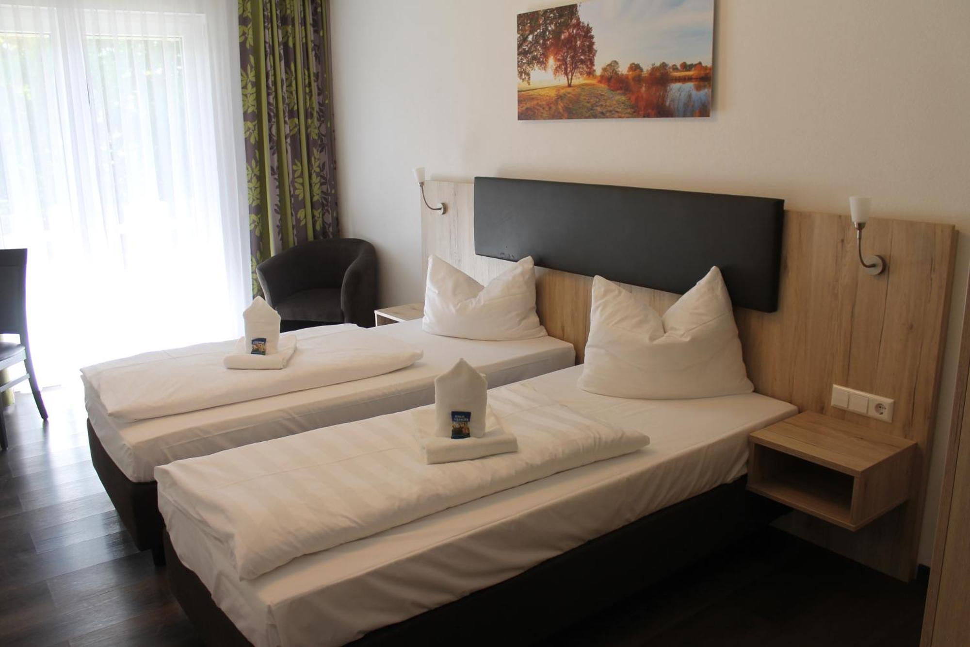 Kueffner Hof Hotel Langenbeutingen Екстериор снимка